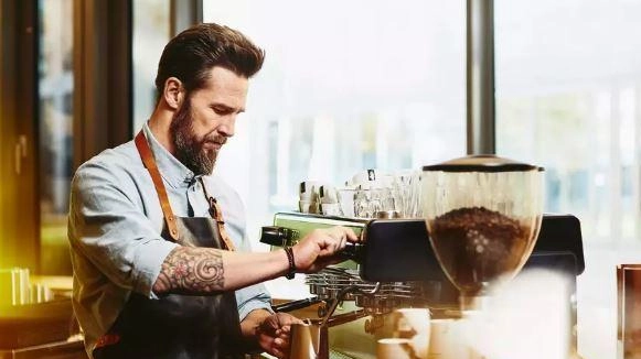 Lavorare nei servizi di ospitalità, ristorazione e caffetteria. Sono sessanta le professionalità ricercate EURES Italia e EURES Austria, parte della...