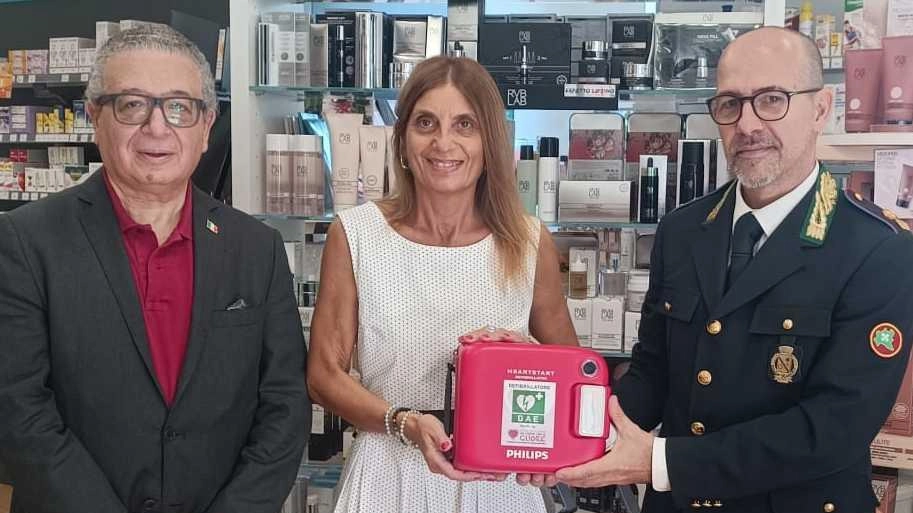 Dal comando della polizia locale di via D’Annunzio alla farmacia comunale di via Battisti: il comandante William Rossini e... Dal comando della polizia locale di via D’Annunzio alla farmacia comunale di via Battisti: il comandante William Rossini e...