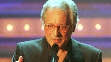 Entrata di Sicurezza di Castellanza presenta “Jannacci e dintorni“, uno spettacolo musicale spassoso e ricco di gag, nel solco della... Entrata di Sicurezza di Castellanza presenta “Jannacci e dintorni“, uno spettacolo musicale spassoso e ricco di gag, nel solco della...