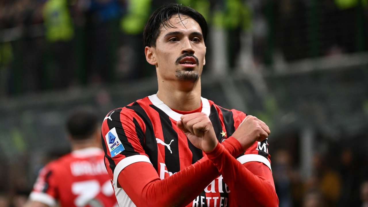 Tijjani Reijnders, un addio che porta 70 milioni nelle casse del Milan Tijjani Reijnders, un addio che porta 70 milioni nelle casse del Milan