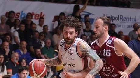 Gabriele Giarelli, ala-pivot, 32 anni Gabriele Giarelli, ala-pivot, 32 anni