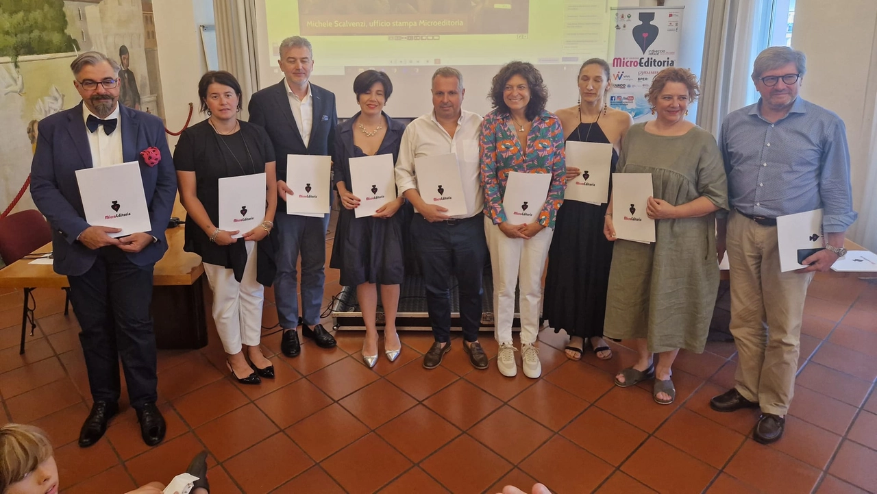 Gli organizzatori della Rassegna della Microeditoria Gli organizzatori della Rassegna della Microeditoria