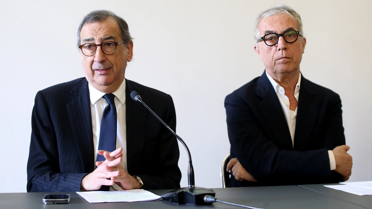 Il sindaco di Milano Giuseppe Sala e l'architetto Stefano Boeri Il sindaco di Milano Giuseppe Sala e l'architetto Stefano Boeri