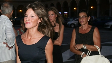 La frenesia di Stefania Cappa al telefono nelle ore del delitto. Il giallo delle due chiamate ‘fantasma’ a Chiara e alla gemella. Paola: “Non ricordo”