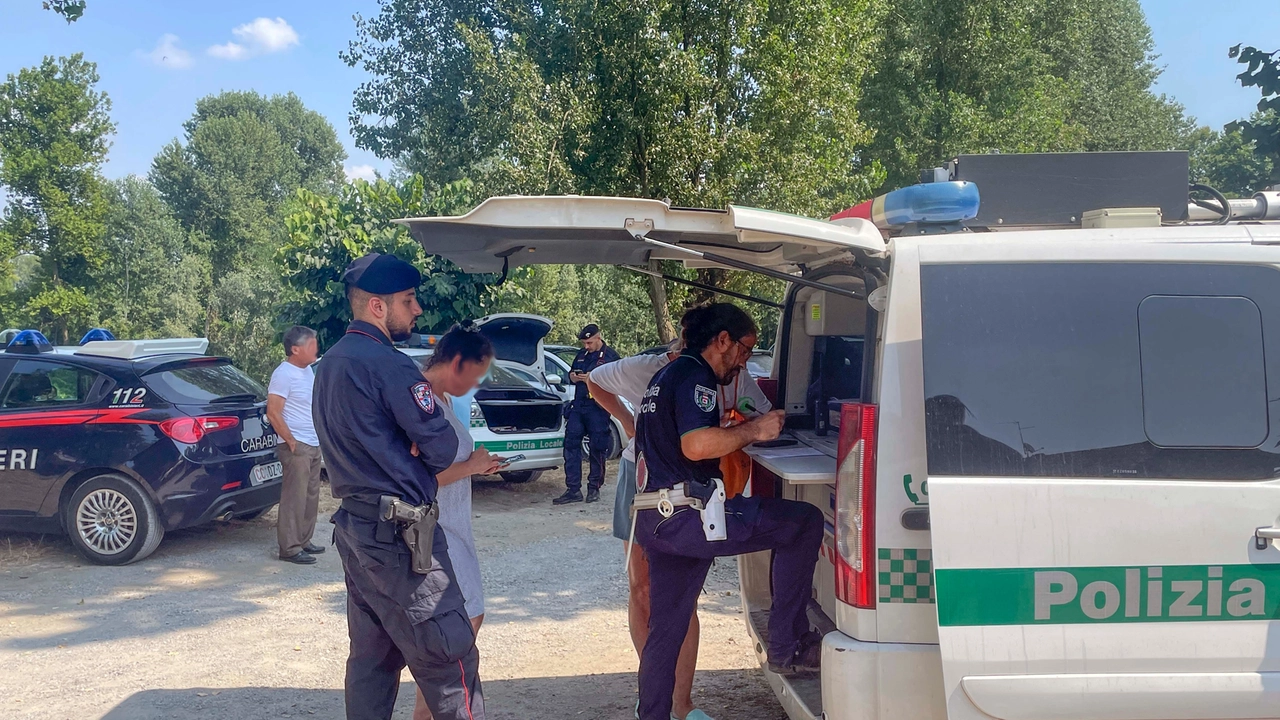 Polizia locale e Carabinieri impegnati nei controlli al traversino Polizia locale e Carabinieri impegnati nei controlli al traversino