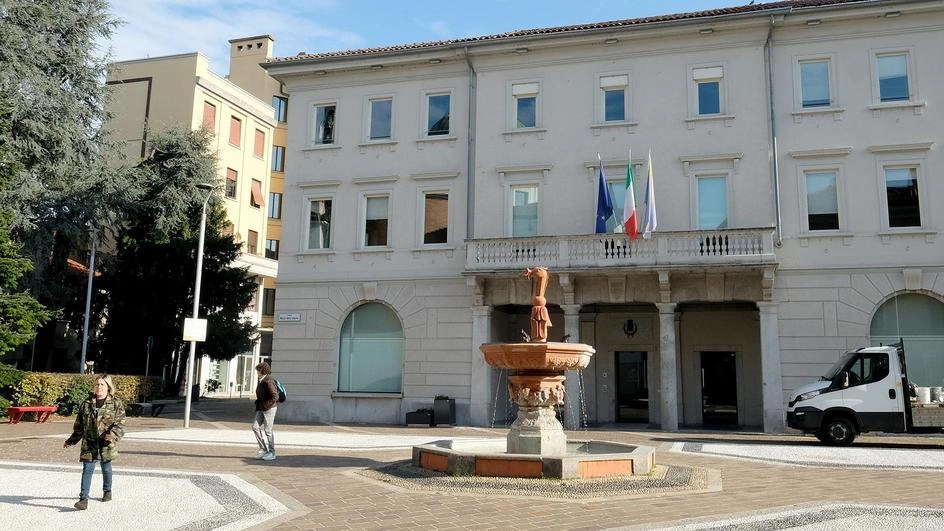 Un danno non solo dovuto all’aggregazione industriale, ma anche alla perdita della posizione di controllo. La Procura della Corte dei... Un danno non solo dovuto all’aggregazione industriale, ma anche alla perdita della posizione di controllo. La Procura della Corte dei...