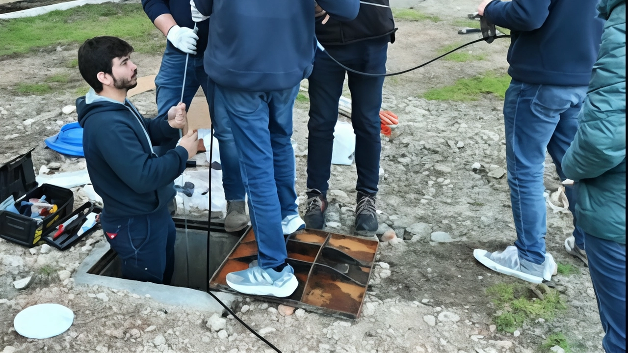Il sindaco Fabio De Pedro ha chiesto all’Istituto nazionale di geofisica e vulcanologia se sia possibile capire cosa succede sul territorio Il sindaco Fabio De Pedro ha chiesto all’Istituto nazionale di geofisica e vulcanologia se sia possibile capire cosa succede sul territorio