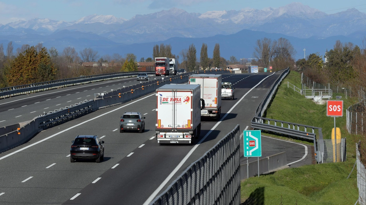 Il taglio del nastro il 16 maggio 2015 col governatore Maroni e il ministro Delrio. Portò sul territorio le logistiche, oggi "nuove fabbriche" dell’est Milano. Il taglio del nastro il 16 maggio 2015 col governatore Maroni e il ministro Delrio. Portò sul territorio le logistiche, oggi "nuove fabbriche" dell’est Milano.