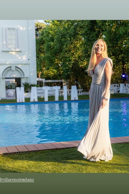 Federica Panicucci, festa a Legnano per i 18 anni del figlio Mattia: “Questo è solo l’inizio del tuo viaggio straordinario. Io sarò sempre qui per te” Federica Panicucci, festa a Legnano per i 18 anni del figlio Mattia: “Questo è solo l’inizio del tuo viaggio straordinario. Io sarò sempre qui per te”