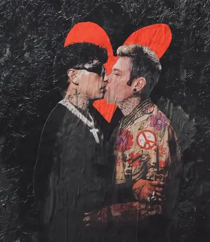 Fedez e Tony Effe, bacio (dopo il dissing) con vista Sanremo 2025