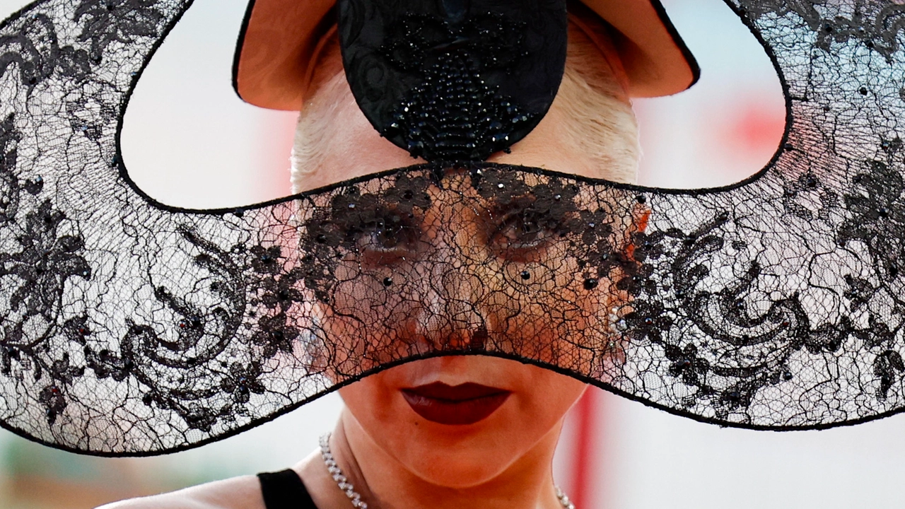 Lady Gaga a Milano 2025: quando riprovare a comprare i biglietti dopo il caos del 31 marzo