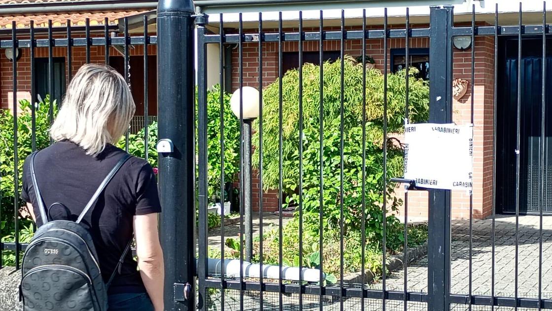Soffoca la moglie invalida. Novantenne ricoverato dopo il tentato suicidio Soffoca la moglie invalida. Novantenne ricoverato dopo il tentato suicidio