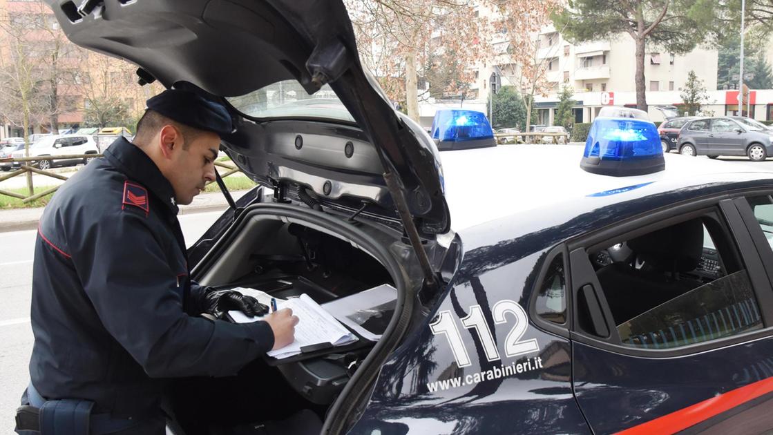 furti in 7 negozi di oriocenter coppia in fuga 2mila euro di vestiti nascosti in sacchetti schermati da Ilgiorno.it furti in 7 negozi di oriocenter coppia in fuga 2mila euro di vestiti nascosti in sacchetti schermati