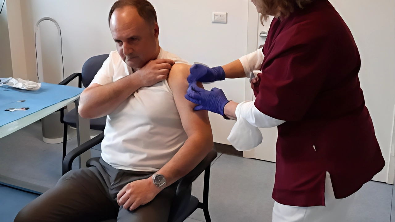 Inaugurati a Parabiago due nuovi spazi sanitari: Raf First Clinic e Studio Dermatologico Bianchi, per migliorare l'offerta di salute nel territorio. Inaugurati a Parabiago due nuovi spazi sanitari: Raf First Clinic e Studio Dermatologico Bianchi, per migliorare l'offerta di salute nel territorio.