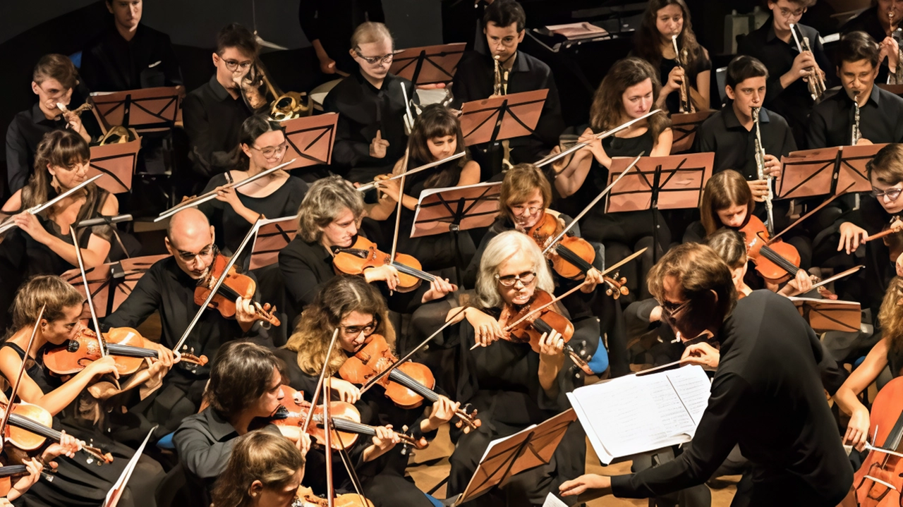 Concerto di inizio anno a Merate, domenica 5 gennaio. Lo propongono i giovani musicisti dell’orchestra Maria Gaetana Agnesi, diretti dal... Concerto di inizio anno a Merate, domenica 5 gennaio. Lo propongono i giovani musicisti dell’orchestra Maria Gaetana Agnesi, diretti dal...