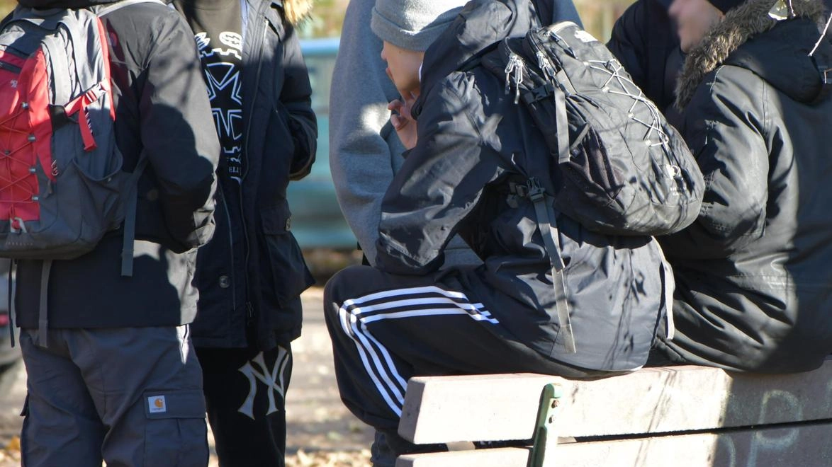 I vertici della scuola hanno chiesto al prefetto più uomini in divisa per una maggiore sicurezza I vertici della scuola hanno chiesto al prefetto più uomini in divisa per una maggiore sicurezza