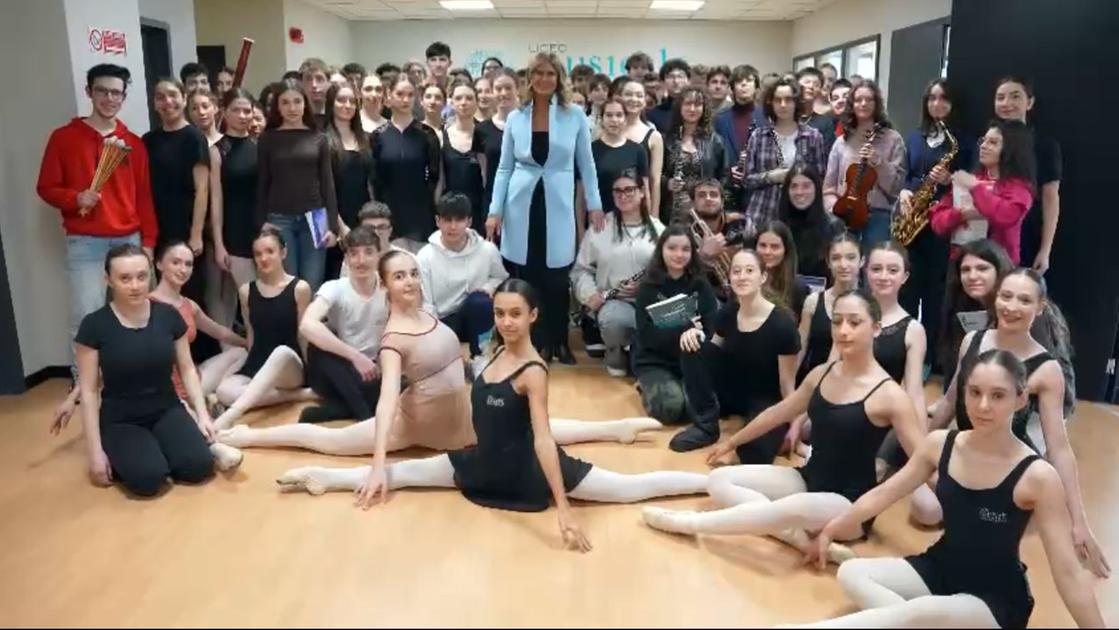 saranno famosi il liceo musicale giuditta pasta di como festeggia i 10 anni con una serie web da Ilgiorno.it saranno famosi il liceo musicale giuditta pasta di como festeggia i 10 anni con una serie web