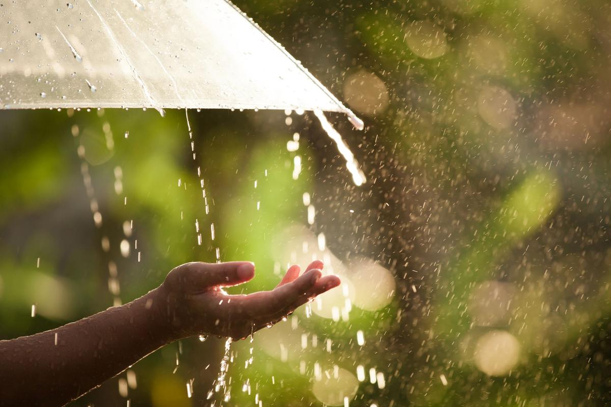 Sole o temporali? Entrambi. Che tempo devi aspettarti nel weekend in Lombardia Sole o temporali? Entrambi. Che tempo devi aspettarti nel weekend in Lombardia