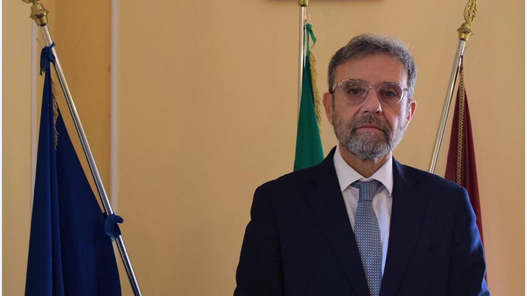 rissa al bar di san fiorano i due minori non potranno avvicinarsi al paese