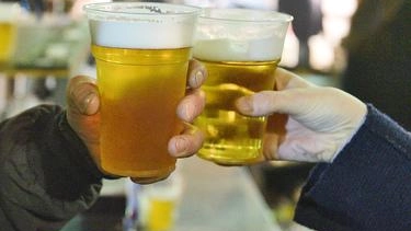 Birra artigianale, street food e musica dal vivo sono gli ingredienti del Brianza Beer Festival che si conclude oggi a... Birra artigianale, street food e musica dal vivo sono gli ingredienti del Brianza Beer Festival che si conclude oggi a...