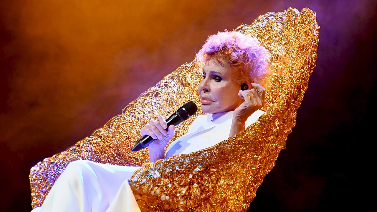 Ornella Vanoni al Teatro degli Arcimboldi nel 2022 Ornella Vanoni al Teatro degli Arcimboldi nel 2022