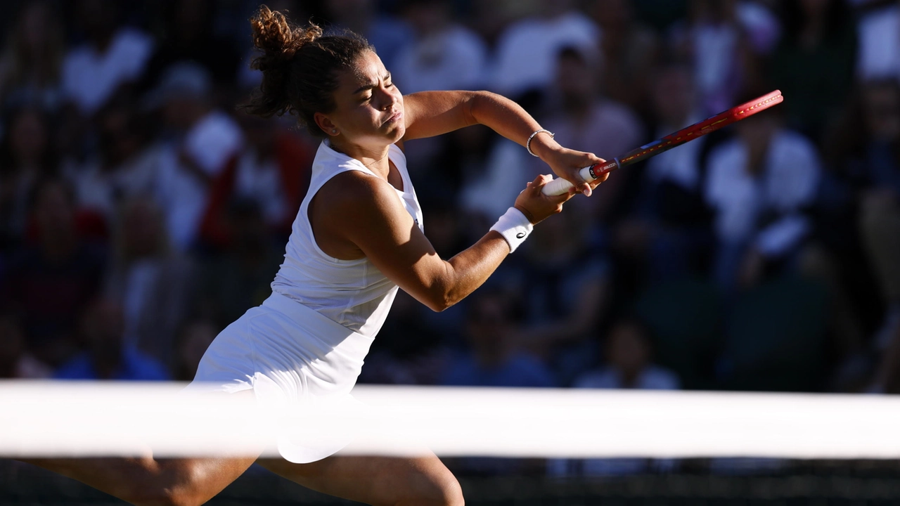 Wimbledon, fuori anche Jasmine Paolini: “Sconfitta dura da accettare”. Avanza Bellucci, Dardery-Fery: stop per oscurità / 