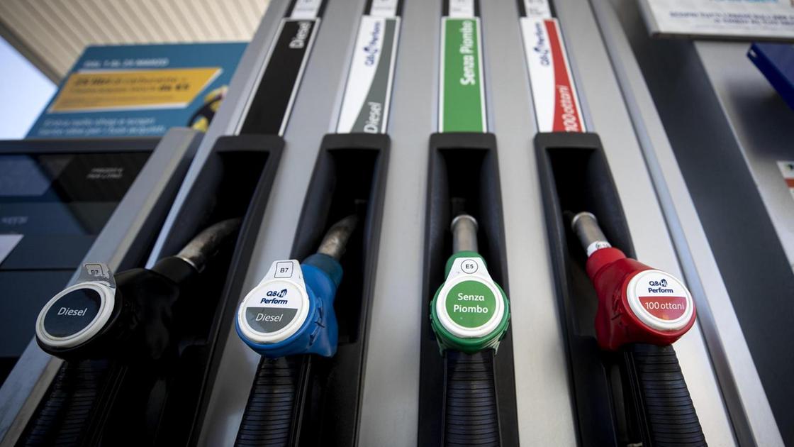 Cartello della benzina a Livigno, il Tar conferma la maxi multa ai distributori che concordavano il prezzo Cartello della benzina a Livigno, il Tar conferma la maxi multa ai distributori che concordavano il prezzo
