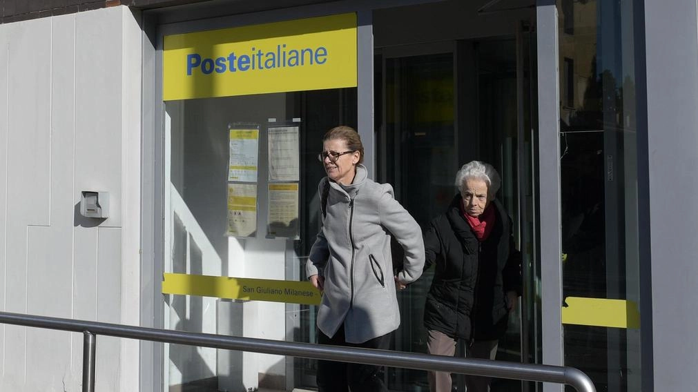Quell’ufficio postale troppo piccolo per una città di 40mila abitanti. Il Comune lancia un appello ai privati: "Chi ha... Quell’ufficio postale troppo piccolo per una città di 40mila abitanti. Il Comune lancia un appello ai privati: "Chi ha...
