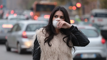 Lombardia soffocata dallo smog: a Milano polveri sottili oltre i limiti 68 giorni all’anno. Male anche Monza, Cremona, Brescia, Pavia e Bergamo