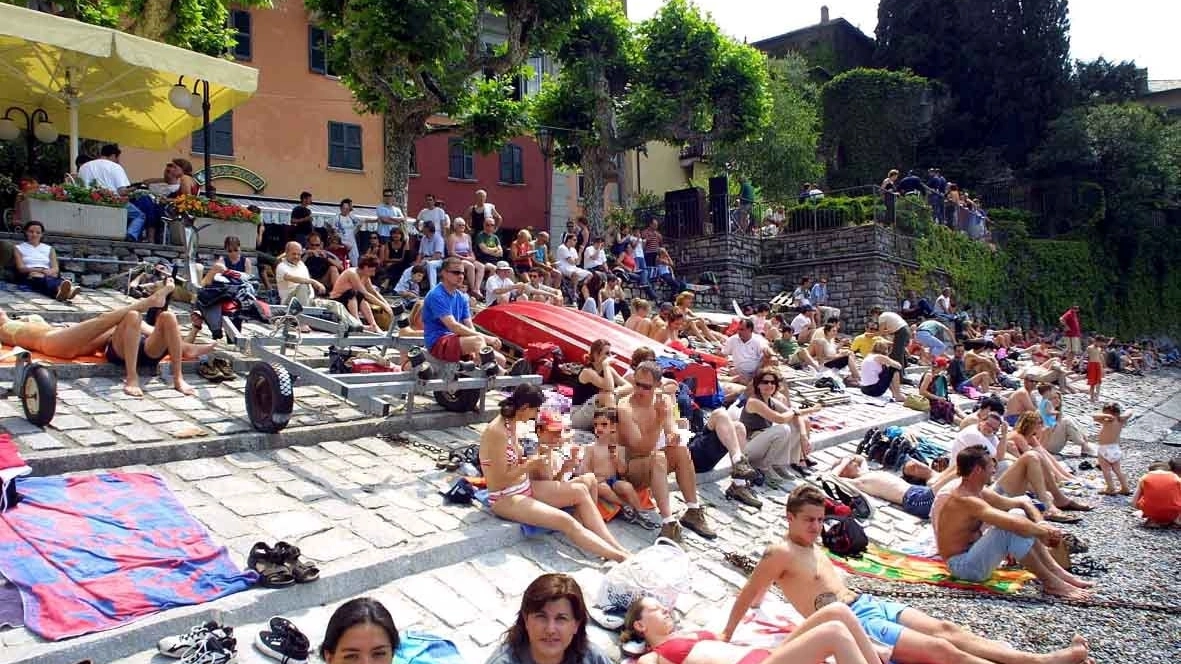 Spiaggia sul lago di Como Spiaggia sul lago di Como
