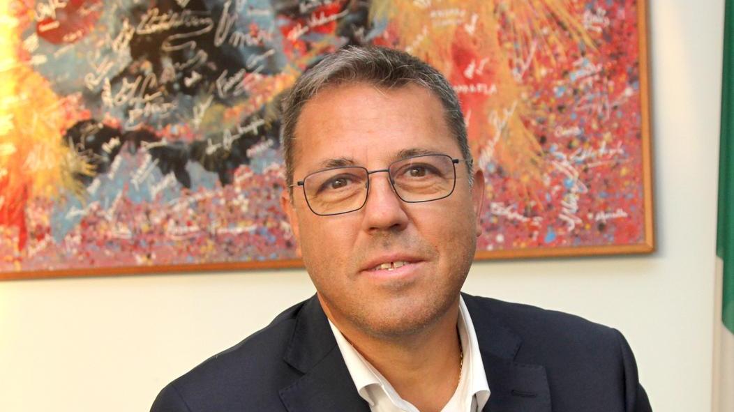 Operaio licenziato. L’intervento del sindaco Operaio licenziato. L’intervento del sindaco