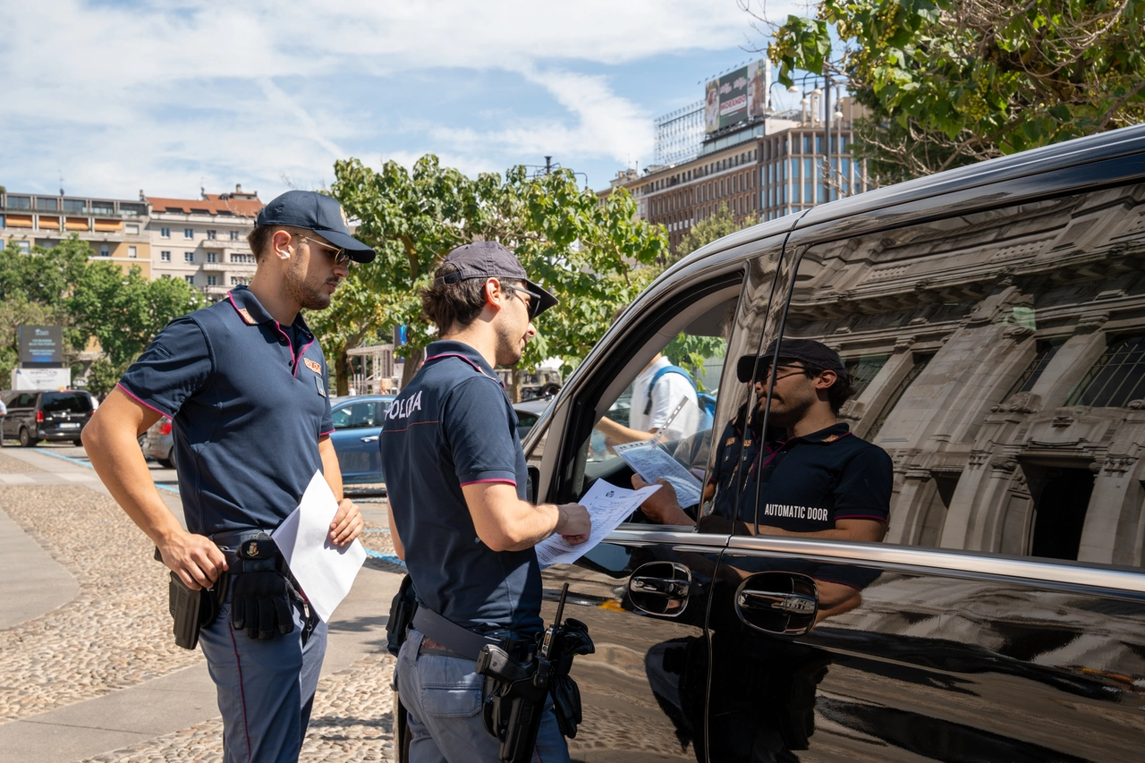 I sindacati chiedono che sia firmato al più presto il protocollo antiabusivi in Prefettura