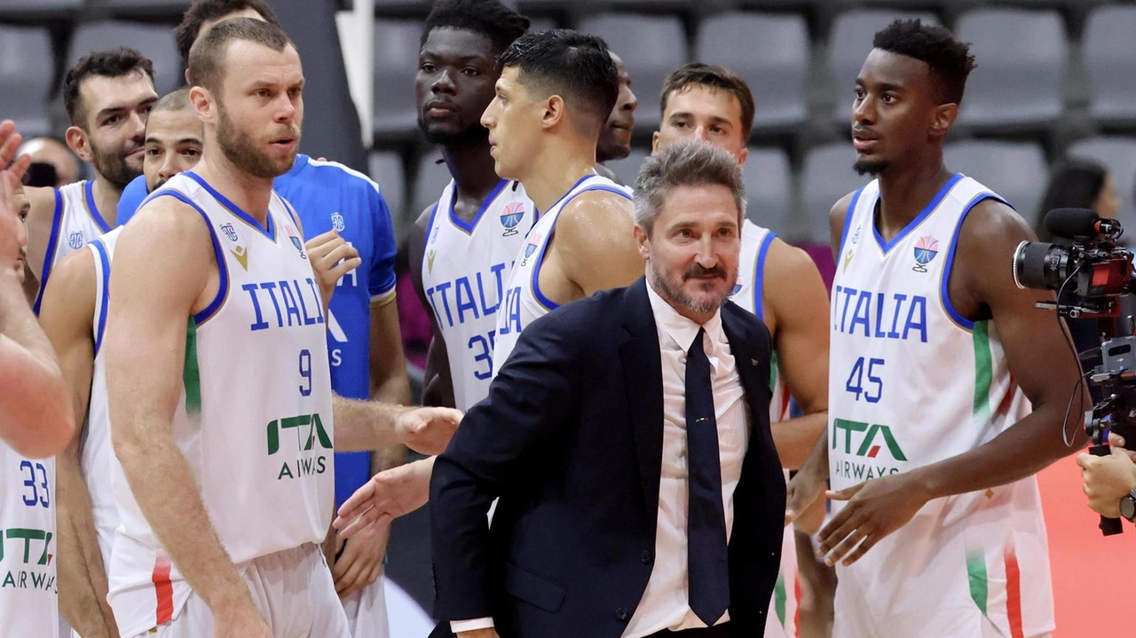 Seconda vittoria per gli azzurri con super Fontecchio Seconda vittoria per gli azzurri con super Fontecchio