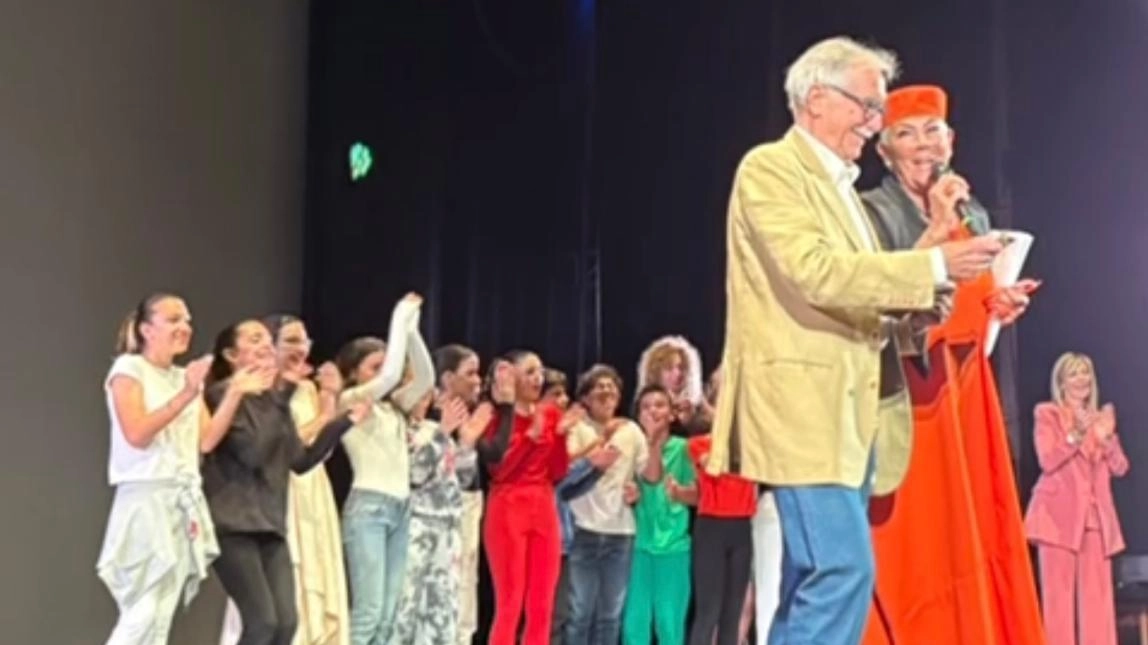 L’evento al Teatro Manzoni di Monza L’evento al Teatro Manzoni di Monza
