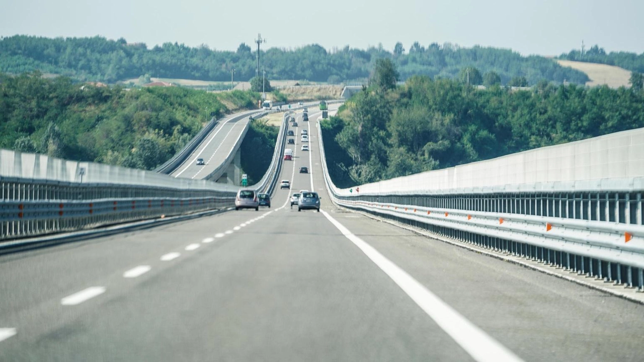 Emendamento dei relatori al decreto Infrastrutture Emendamento dei relatori al decreto Infrastrutture