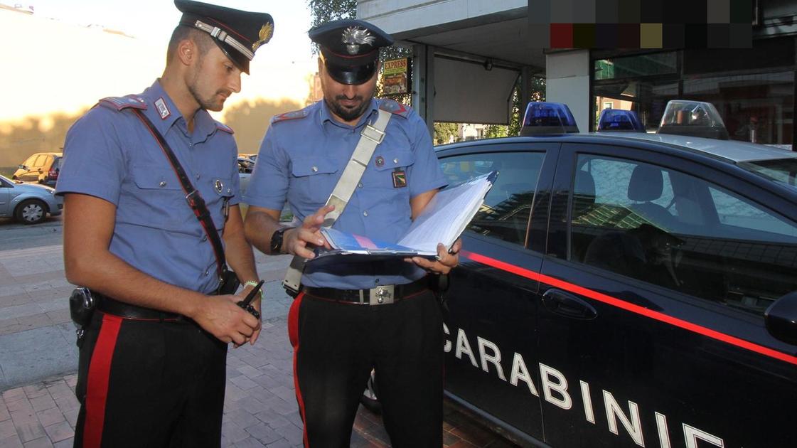 Cantù, inchiesta sulla Croce Rossa: perquisite le abitazioni di otto volontari Cantù, inchiesta sulla Croce Rossa: perquisite le abitazioni di otto volontari