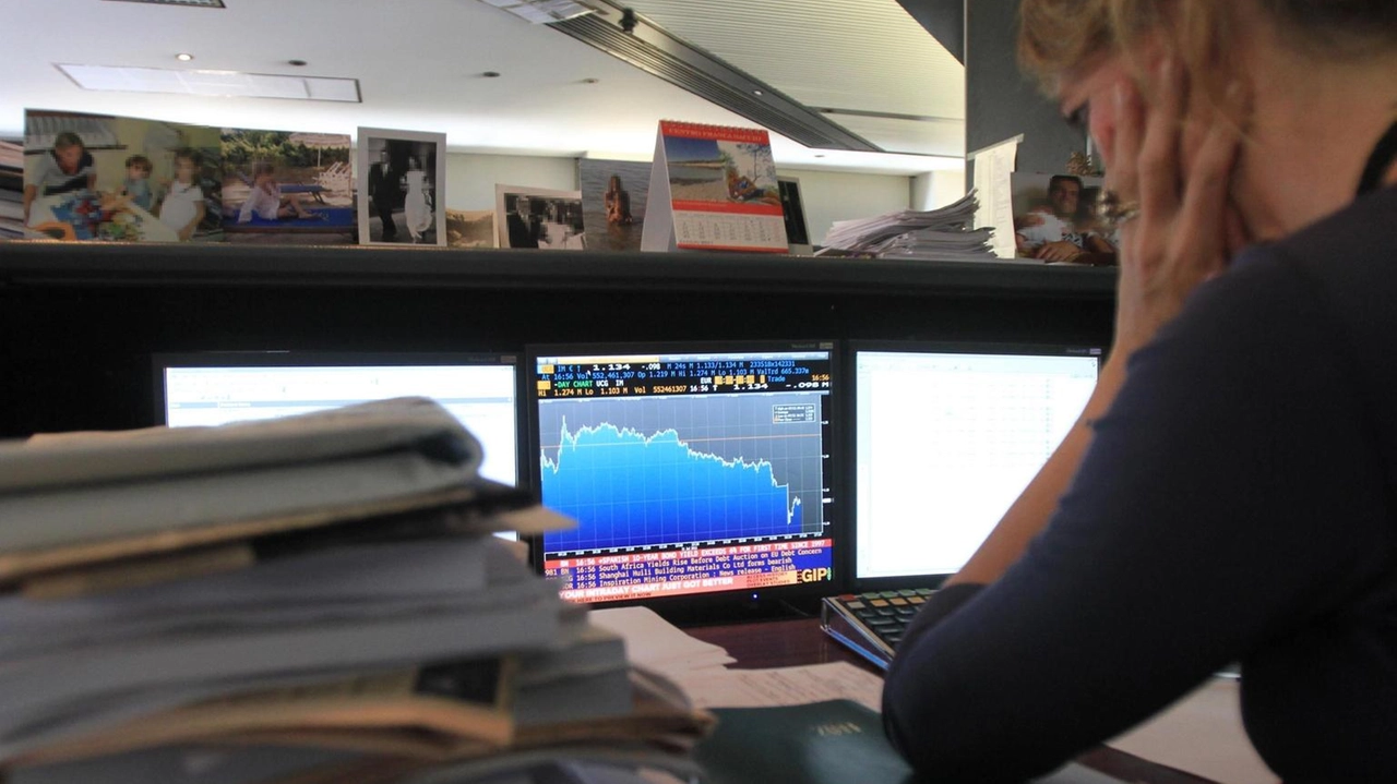 Spread Btp-Oat risale a 5,3 punti in attesa voto, Parigi +0,4%