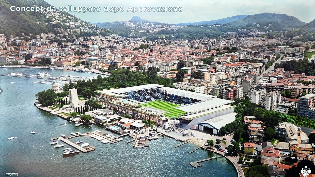 Il render mostra come dovrà essere il ’nuovo’ stadio Sinigaglia: tribune più alte, ma anche diversi servizi nell’area dei Giardini a Lago. Per i critici un eccesso
