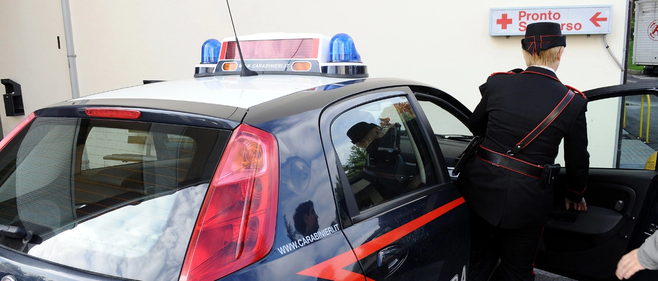 Merate: rifiuta una sigaretta (che non ha), pestato dal commando guidato da una donna incinta