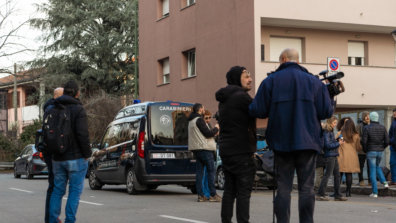 Il feto è stato trovato avvolto in una coperta sul balcone di un appartamento