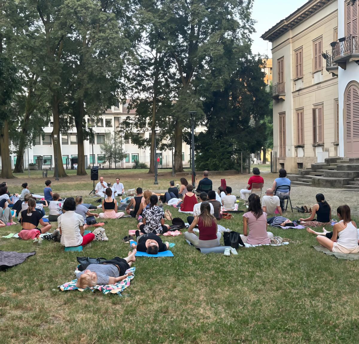 Meditazione e bookcrossing con la biblioteca Meditazione e bookcrossing con la biblioteca