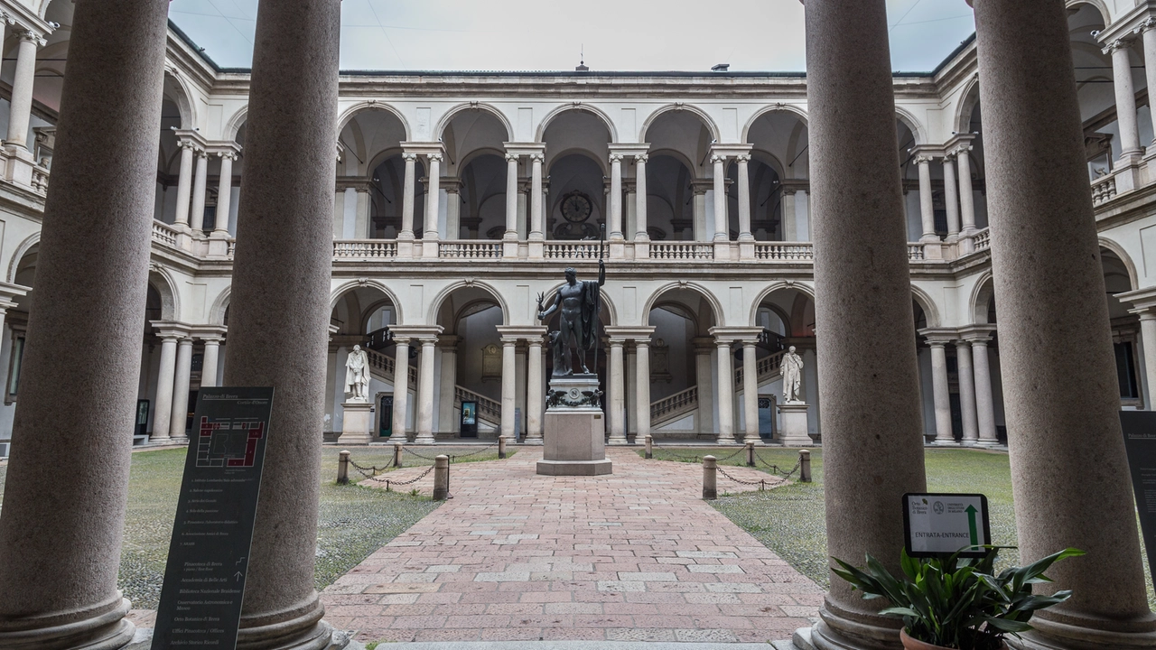 Cortile d'onore del Palazzo di Brera