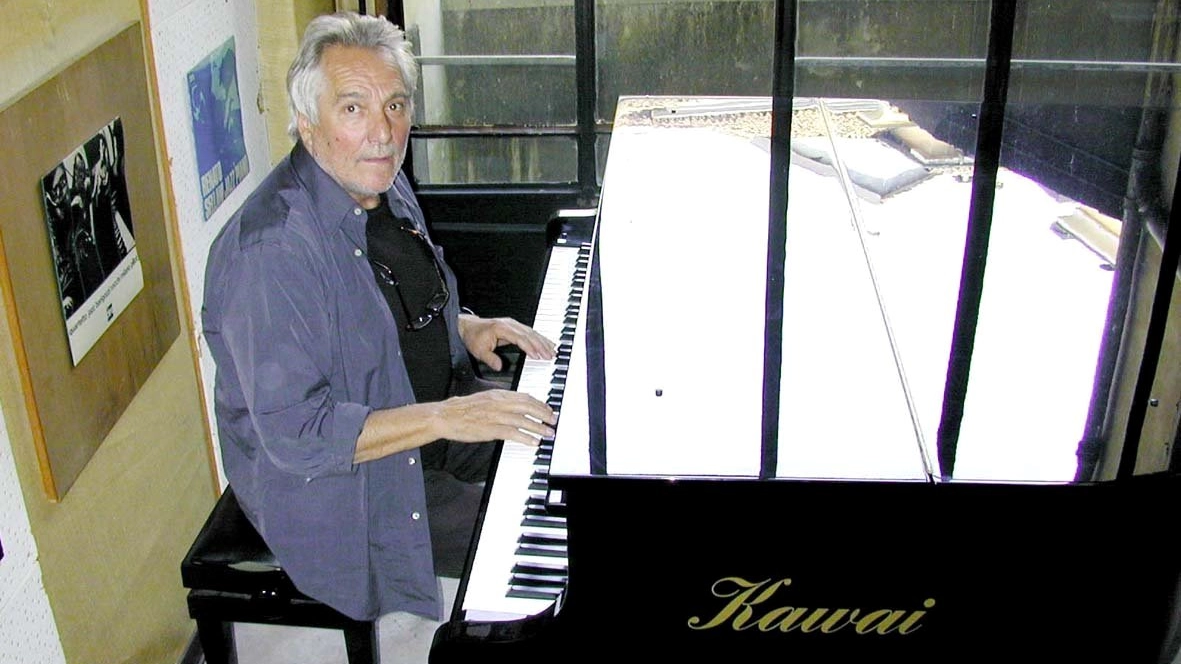Enrico Intra
