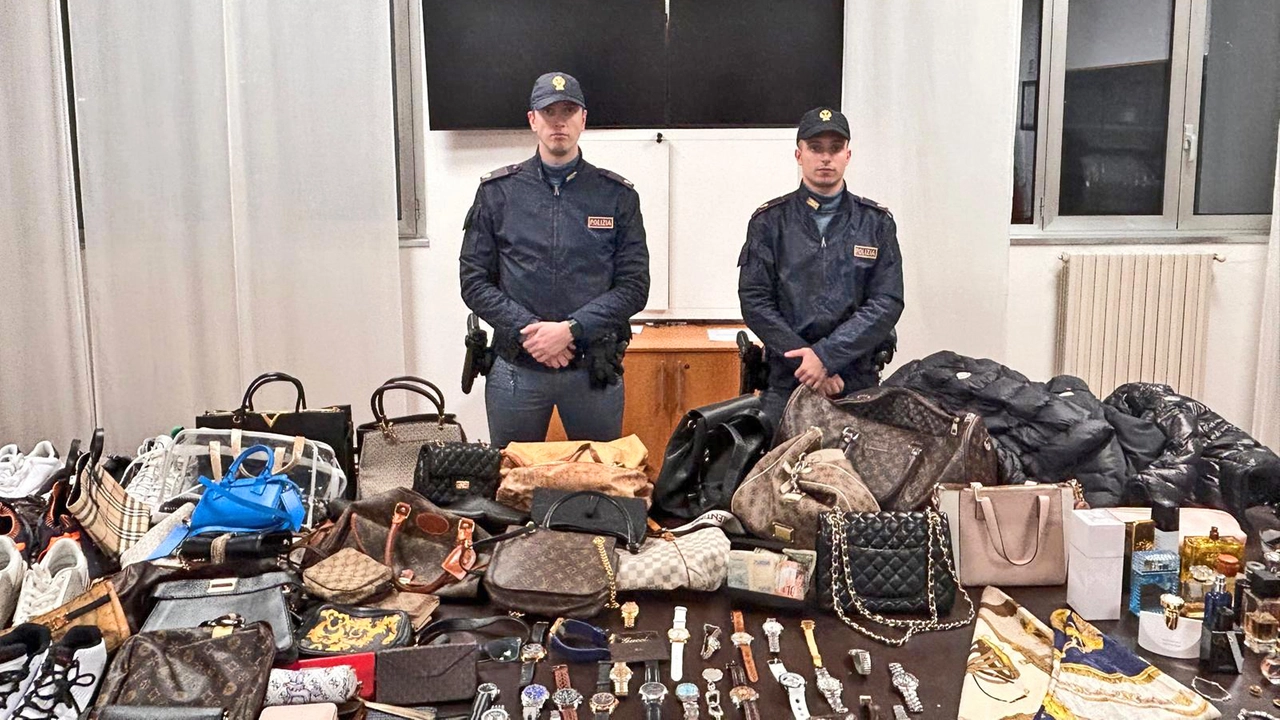Sgominata la banda che ha svaligiato dieci case in pochi giorni Sgominata la banda che ha svaligiato dieci case in pochi giorni