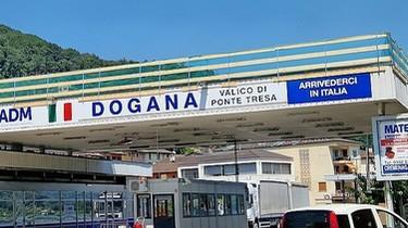 Passa il confine in contromano svizzera fermata Passa il confine in contromano svizzera fermata