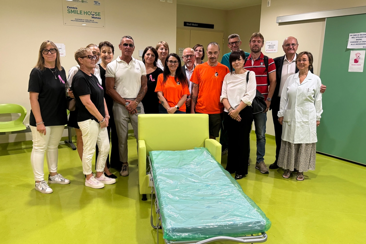 La poltrona letto aperta: qui nella Pediatria dell'ospedale di Monza i bambini potranno sottoporsi alle cure in nome di Camilla, morta a 14 anni per un tumore