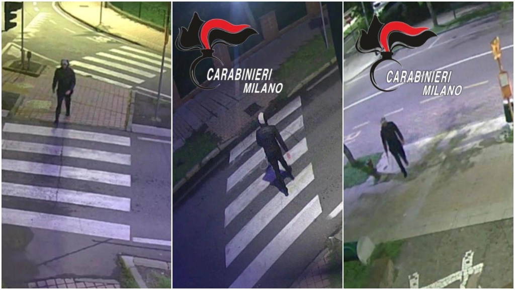 L’assassino di Manuel ripreso da una telecamera a Rozzano poco prima del delitto: in mano il coltello L’assassino di Manuel ripreso da una telecamera a Rozzano poco prima del delitto: in mano il coltello