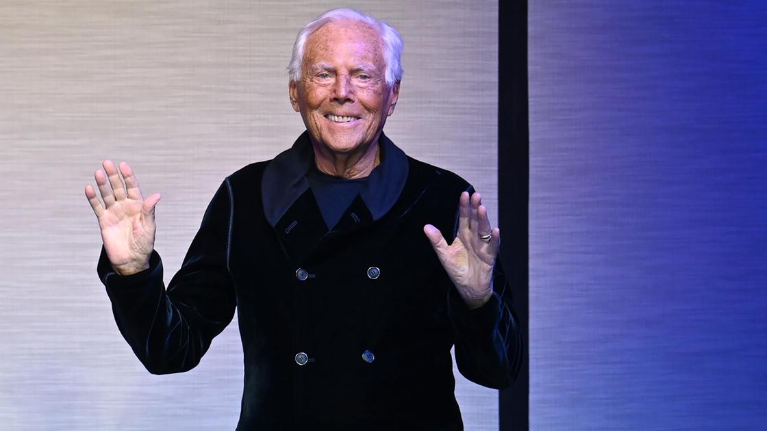 giorgio armani compie 91 anni carriera successi e vita privata del pi249 noto stilista al mondo