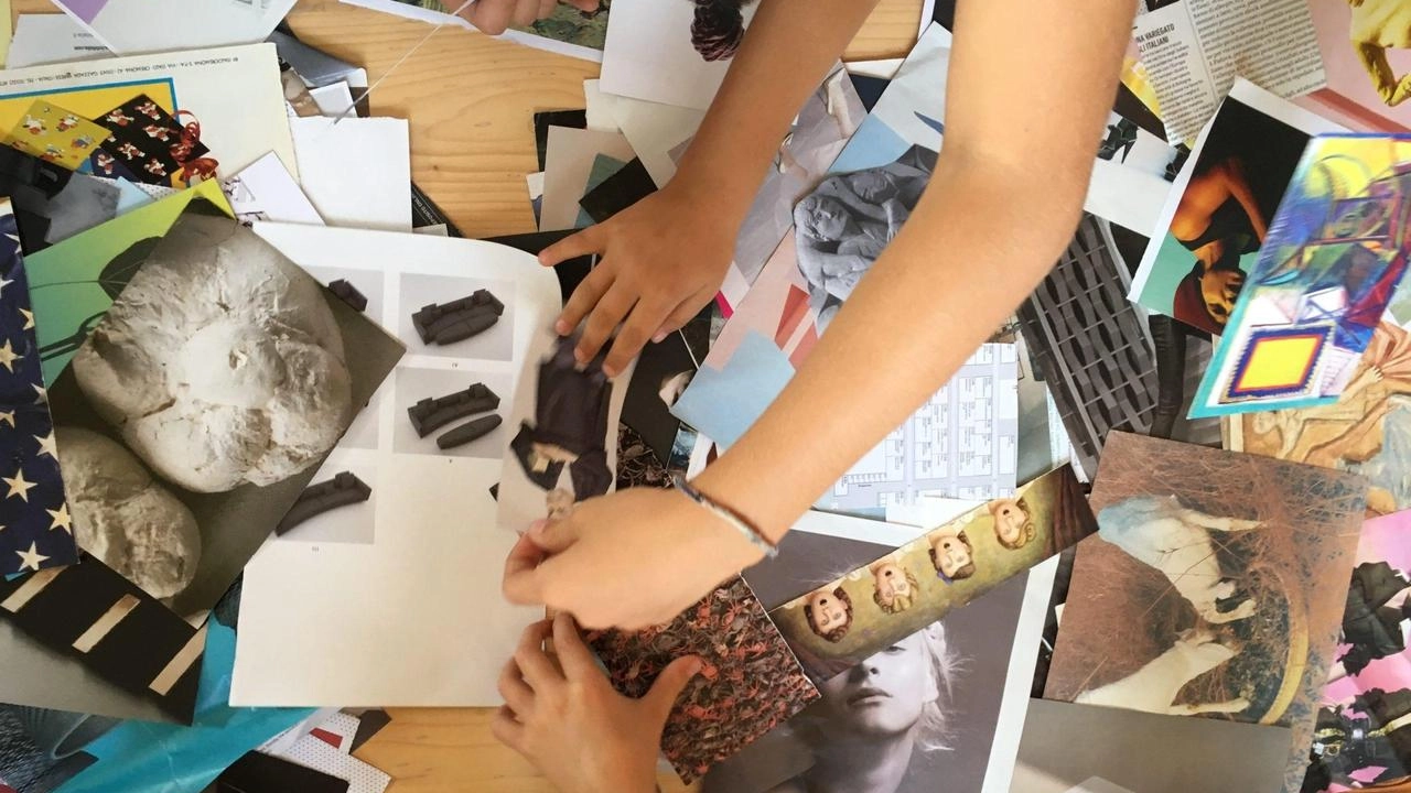 Collaborazione tra Casa Testori e scuola Giovanni Testori di Novate per laboratori educativi artistici. Progetto diviso per fasce d'età, con focus su argilla, fotografia e disegno. Valorizzazione spazi scolastici con manufatti artistici. Collaborazione tra Casa Testori e scuola Giovanni Testori di Novate per laboratori educativi artistici. Progetto diviso per fasce d'età, con focus su argilla, fotografia e disegno. Valorizzazione spazi scolastici con manufatti artistici.