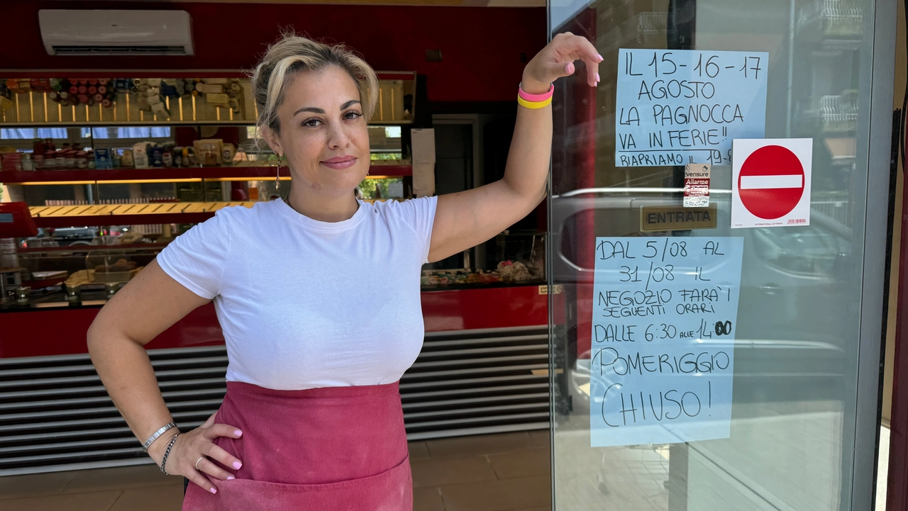 Luana Scenna è la titolare della Pagnocca. Ha rilevato l’esercizio a maggio e per Ferragosto intende resistere Luana Scenna è la titolare della Pagnocca. Ha rilevato l’esercizio a maggio e per Ferragosto intende resistere